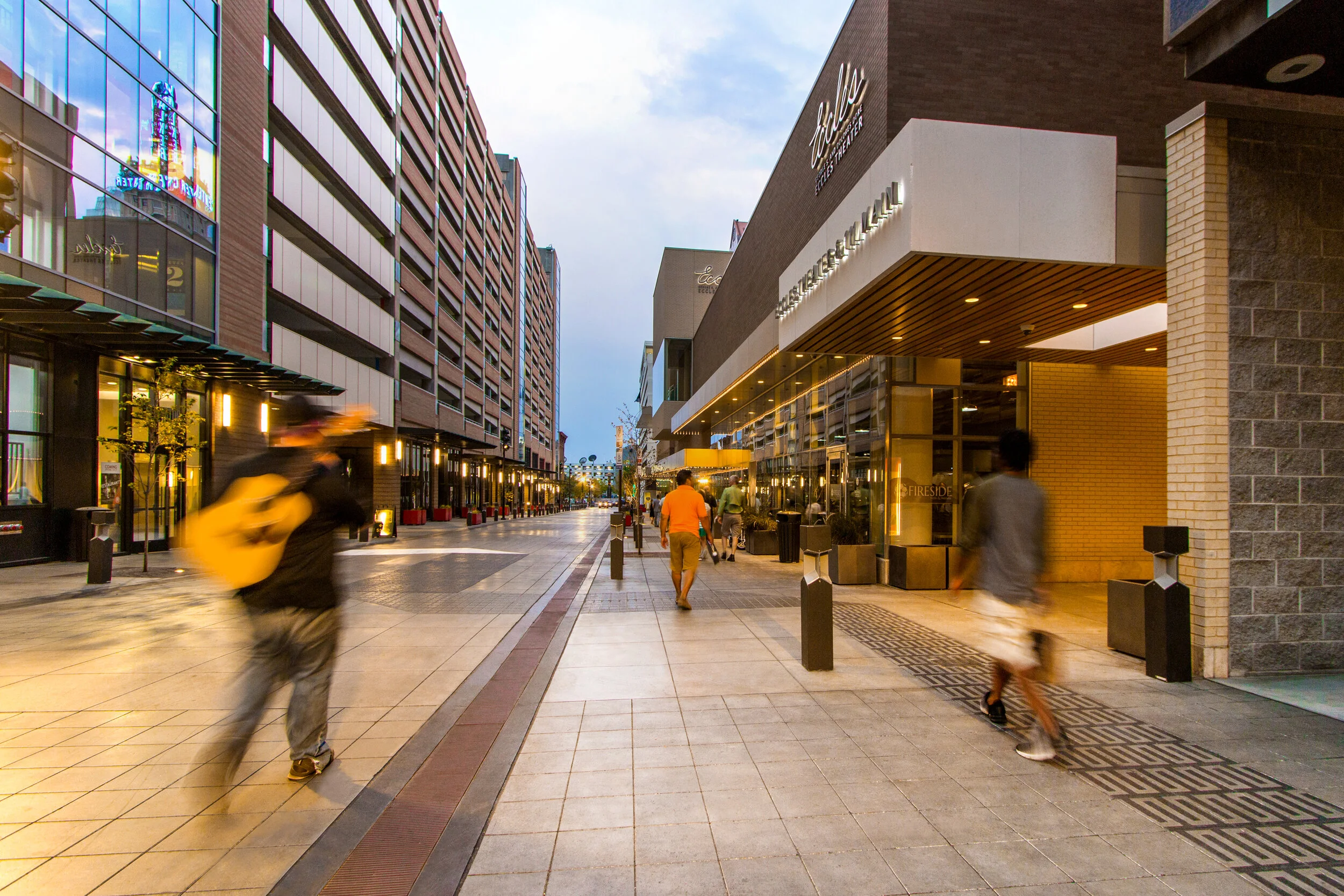  A main accomplishment was providing connectivity between a variety of key downtown Salt Lake City destinations; including City Creek Center and Gallivan Plaza as well as surrounding transit stops. 